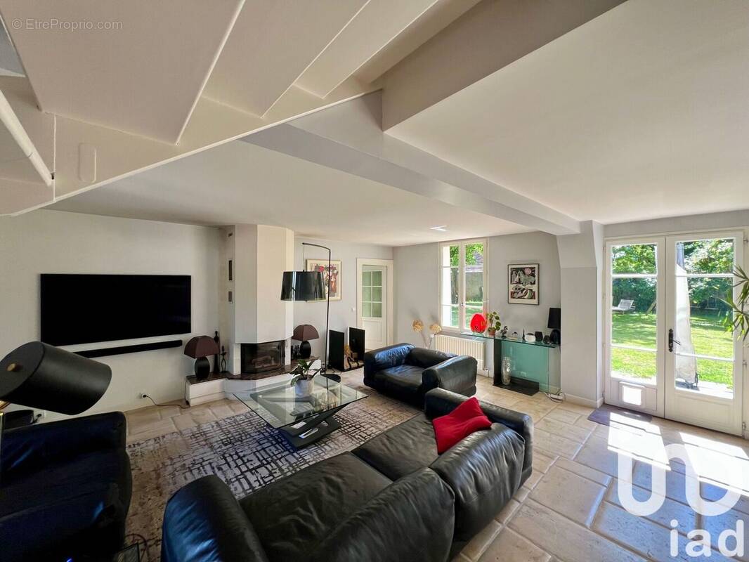 Photo 1 - Maison à AUVERS-SUR-OISE