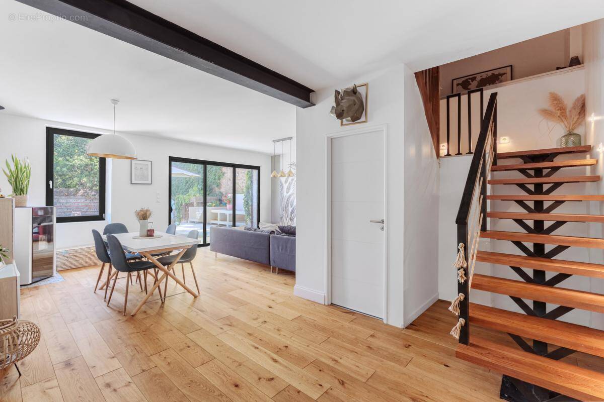 Maison à MERVILLE