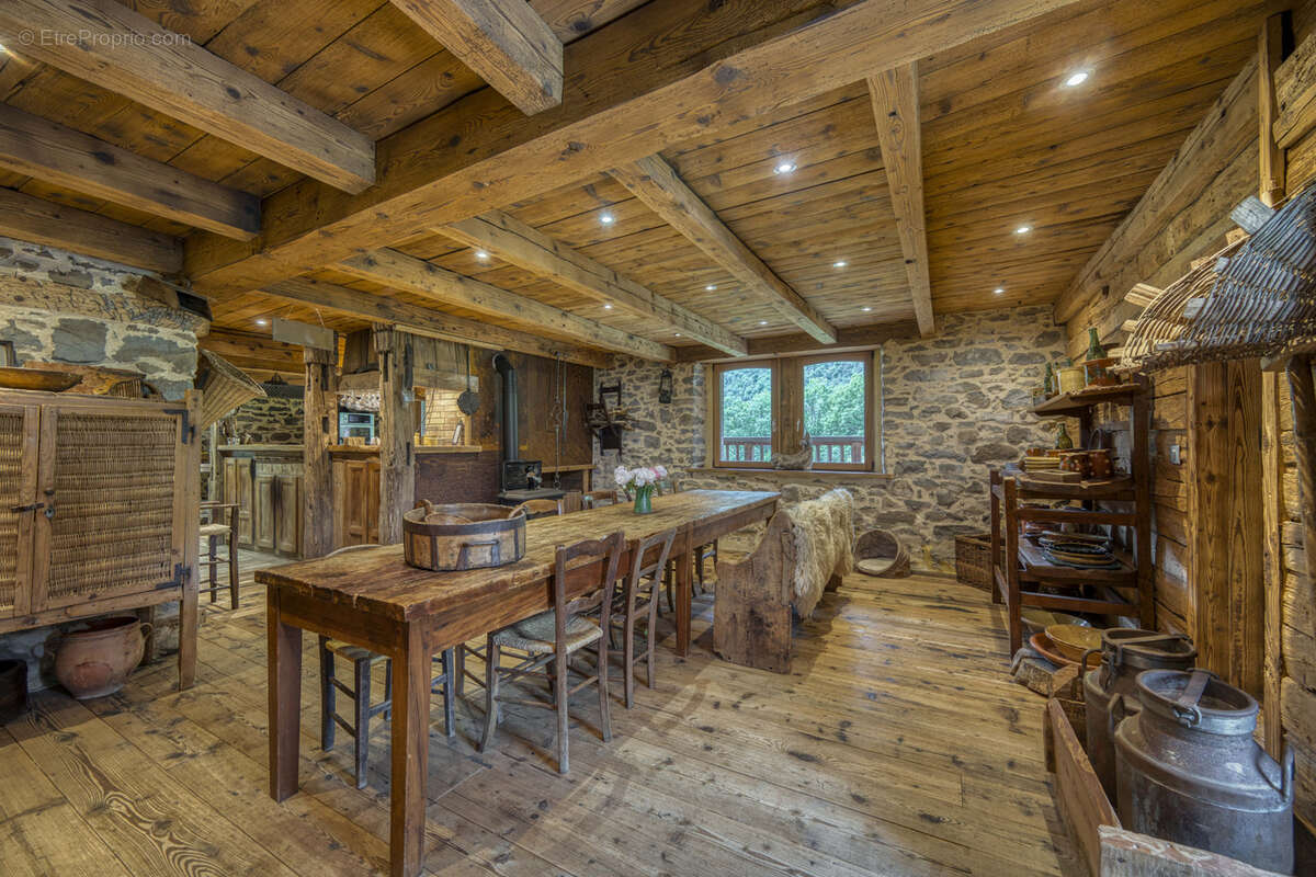 Maison à THONES
