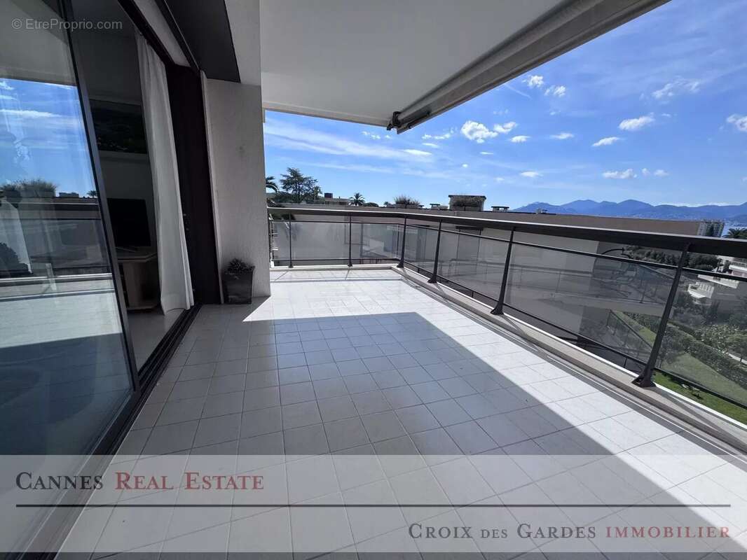 Appartement à CANNES