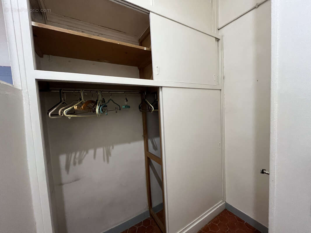 Appartement à MARSEILLE-6E