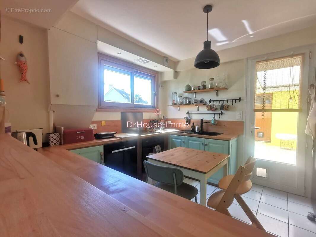 Maison 144 m² à Saint-Nazaire  - photo 6
