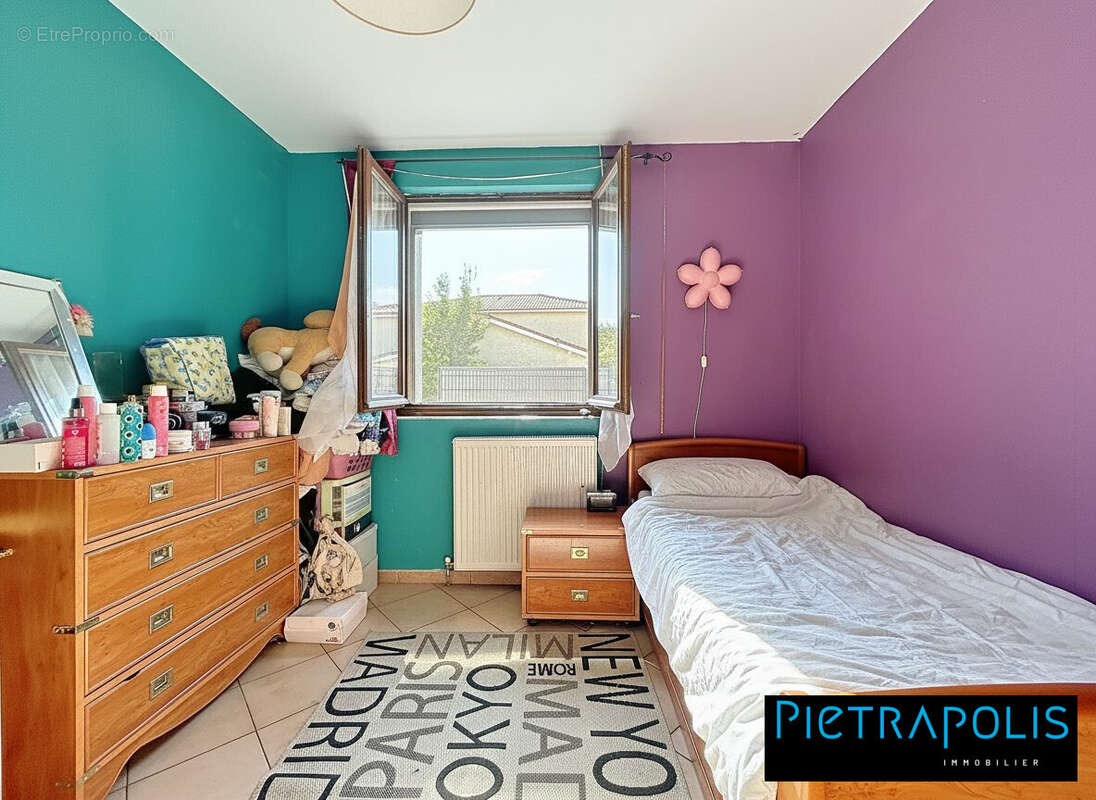 Maison 160 m² à Meyzieu  - photo 5