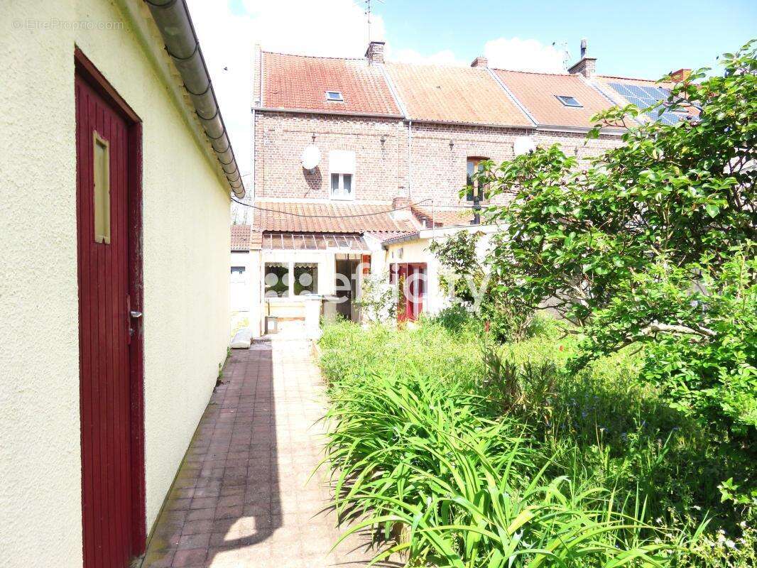 Maison à ANICHE