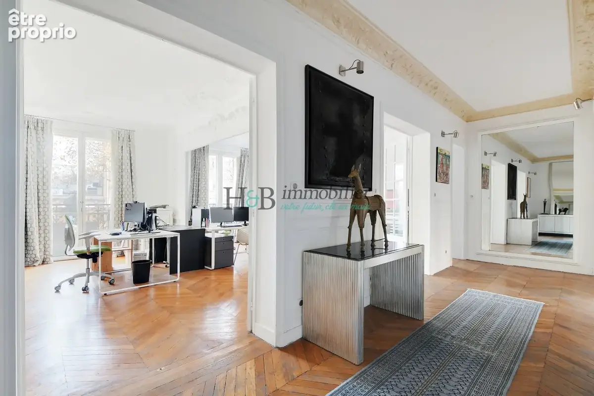 Alésia / 170m2 / Parquet Moulures Cheminées - photo 5