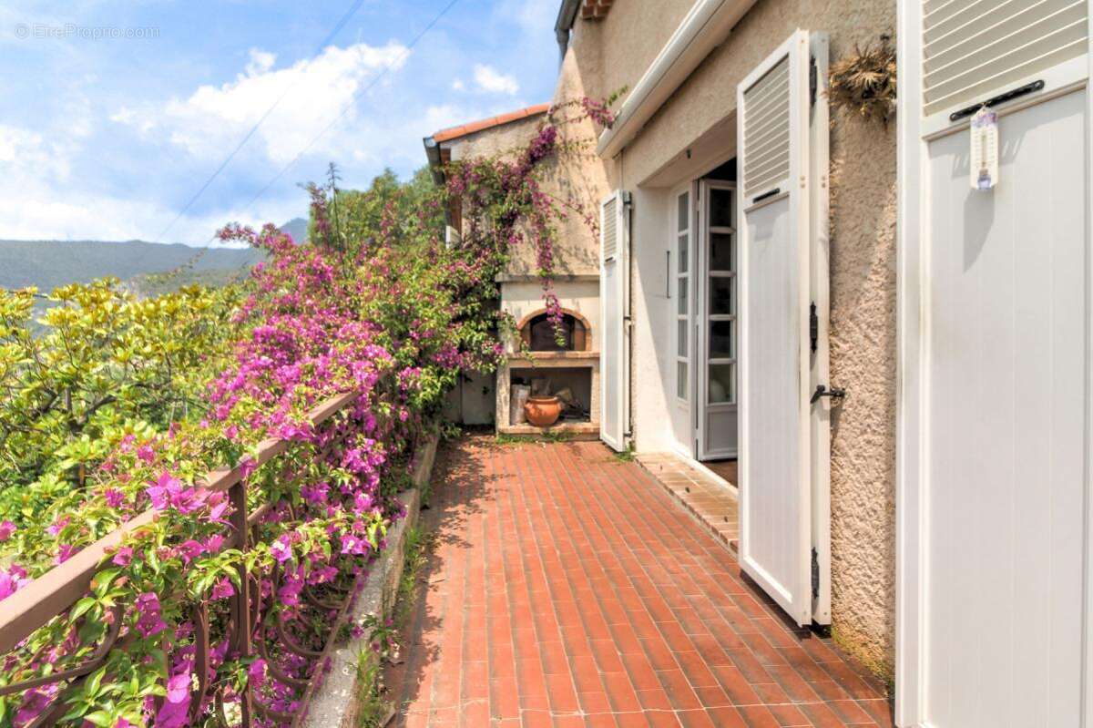 Maison à SAINT-ANDRE-DE-LA-ROCHE