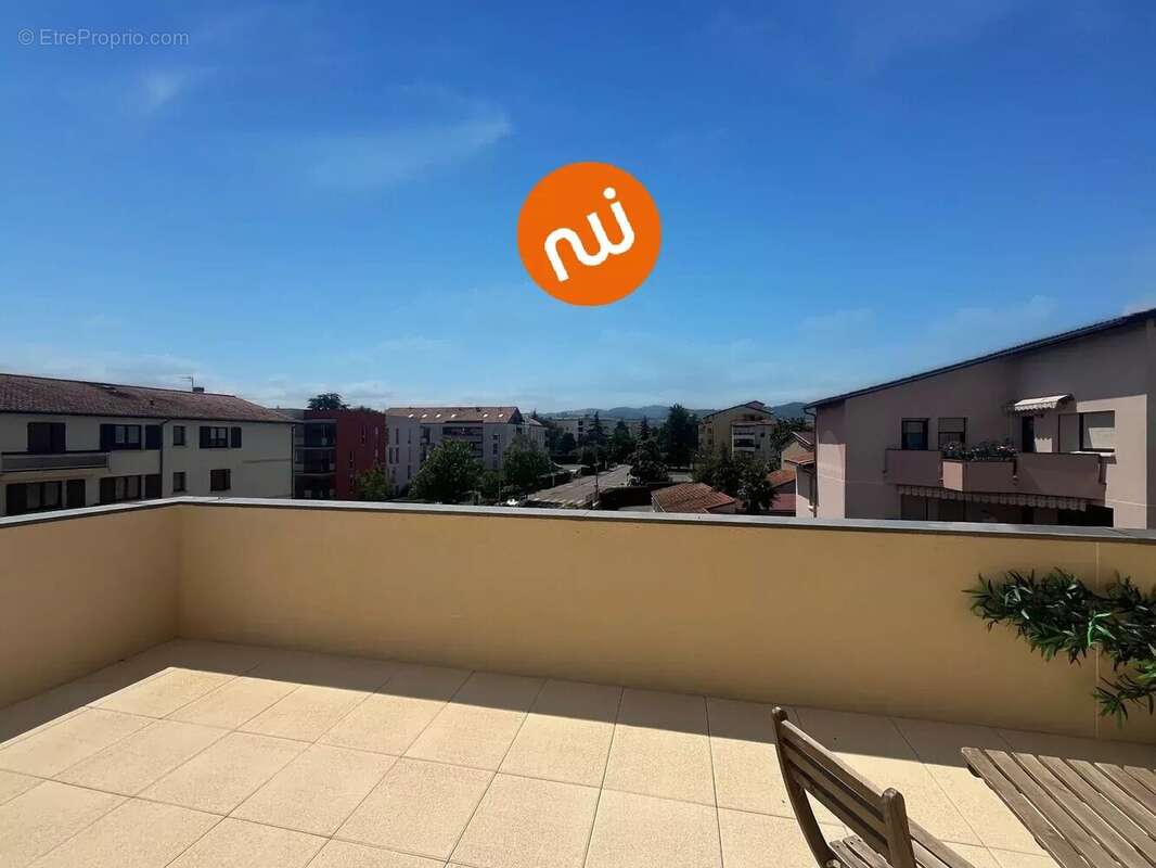 Appartement à CRAPONNE