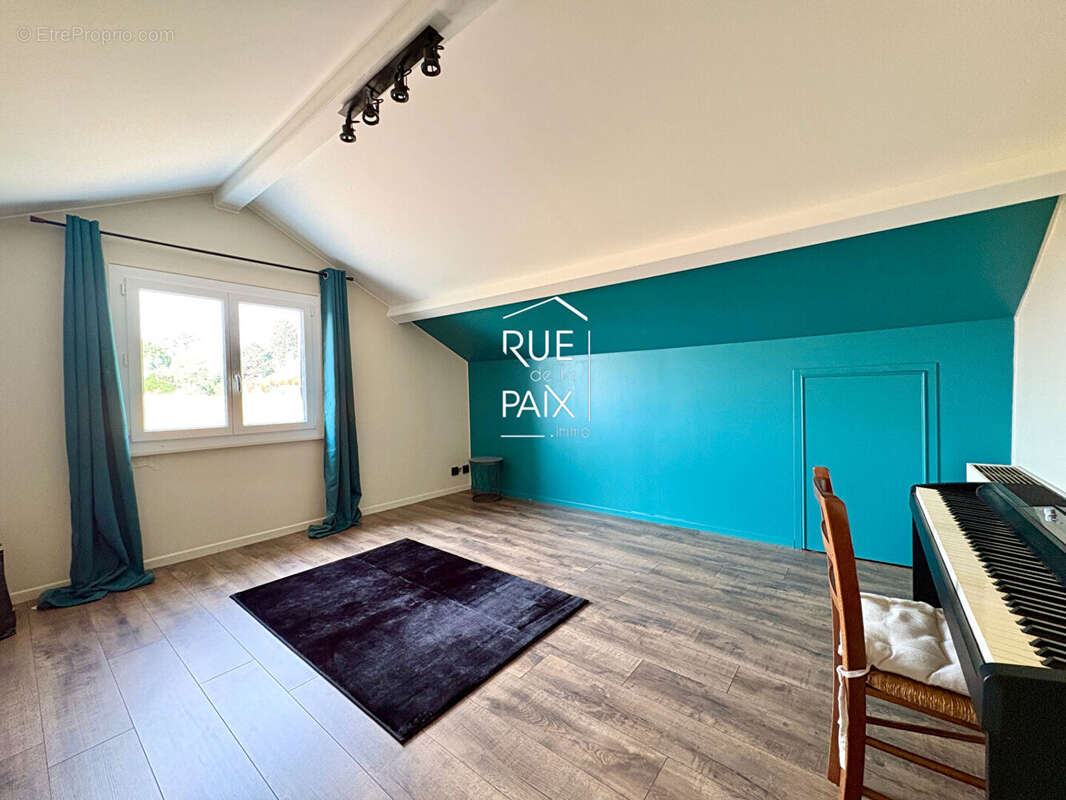 Maison Vouillé 5 pièce(s) 115 m2 - photo 8