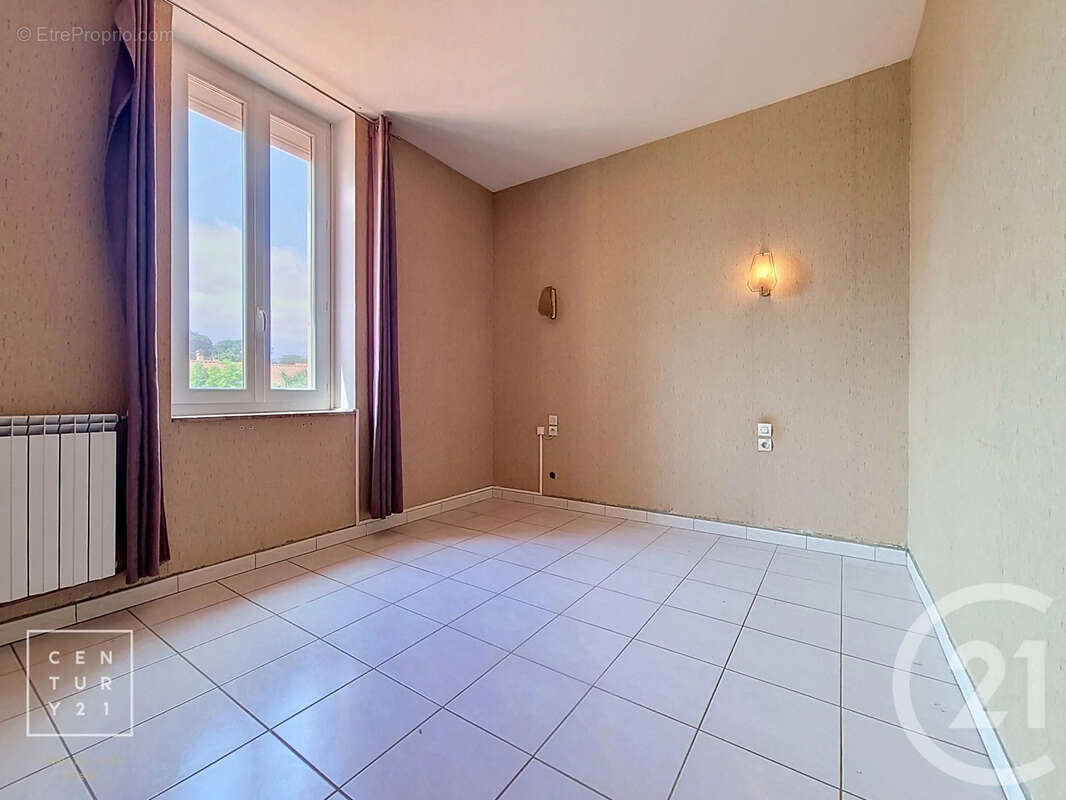 Maison à MILLAS