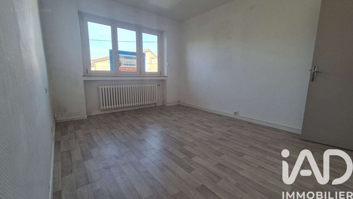 Photo 8 - Maison à REMILLY