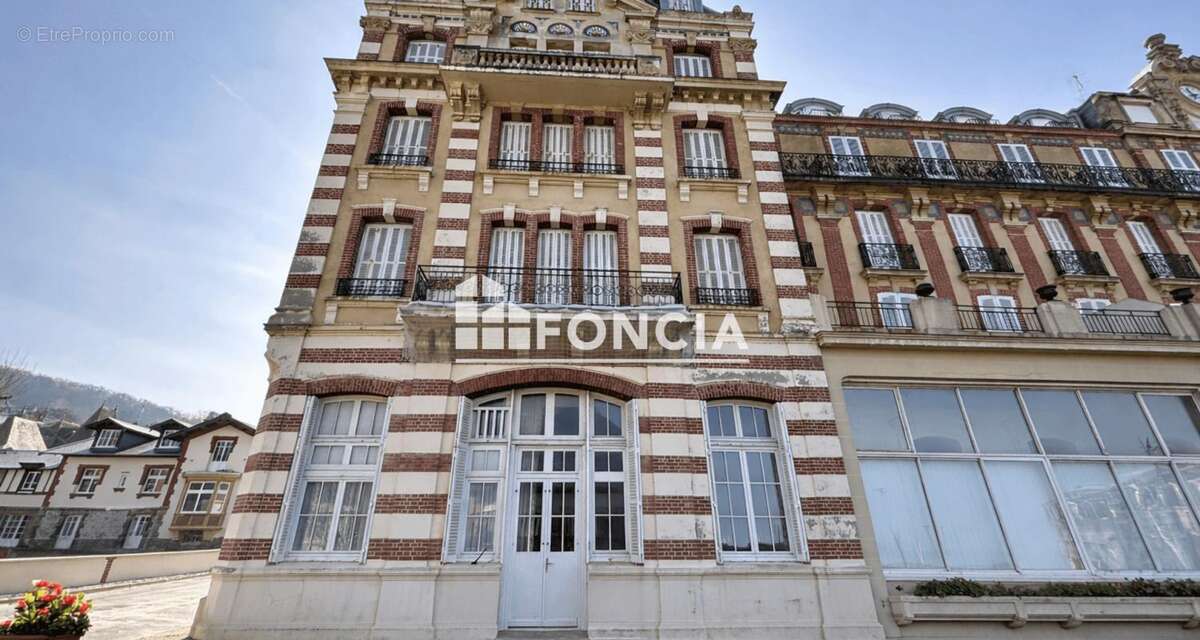 Appartement à HOULGATE