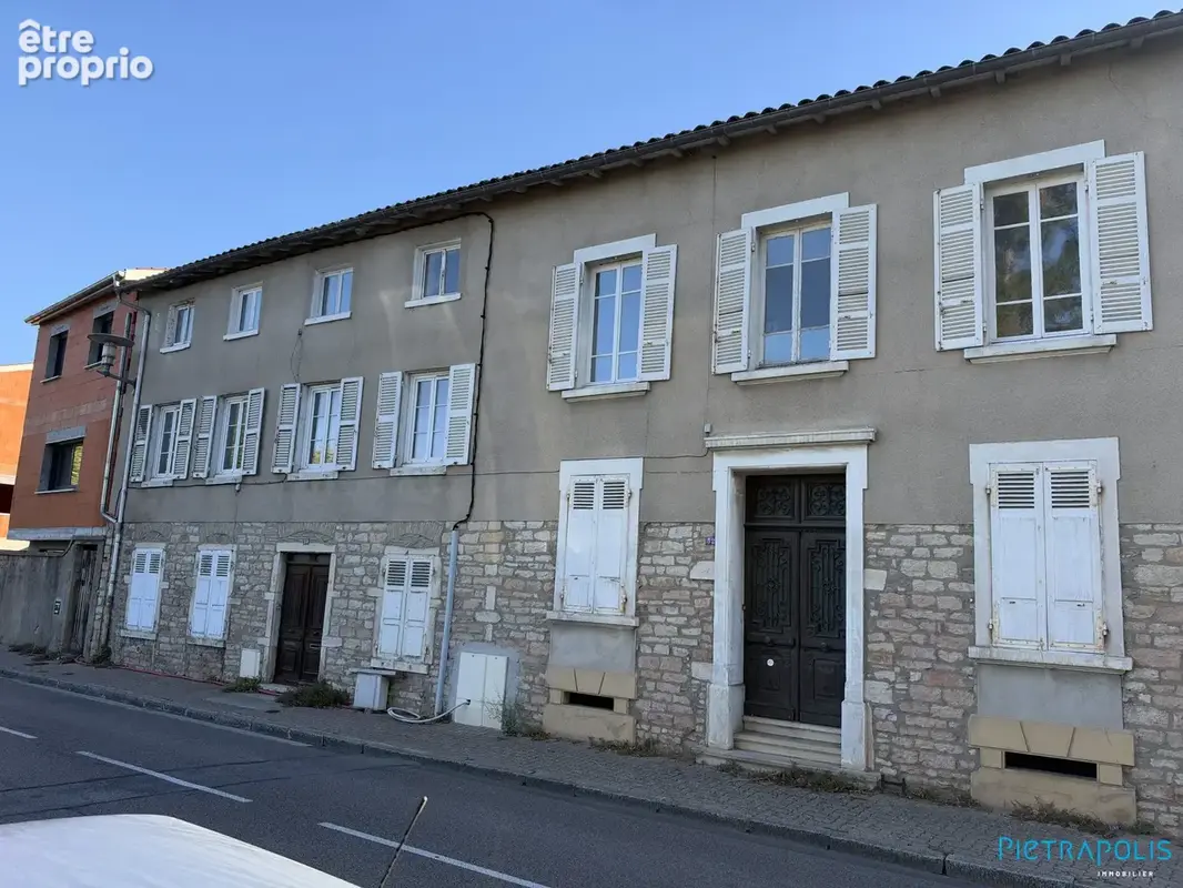 Appartement 2 pièces 60 m² à vendre à Montmerle-Sur-Saone (01090) - photo 4