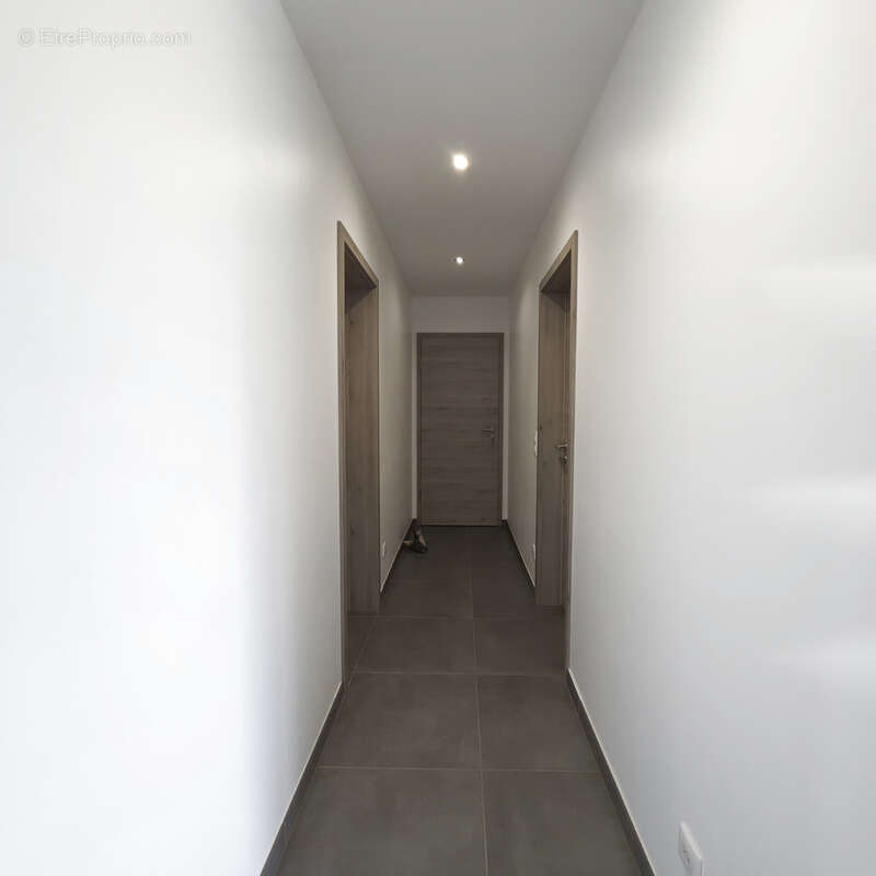 Grande maison familiale CONTEMPORAINE individuelle - photo 7