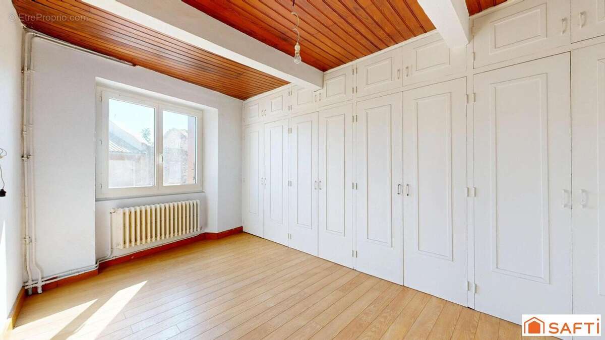 Maison 109 m² à Labarthe-Inard  - photo 9