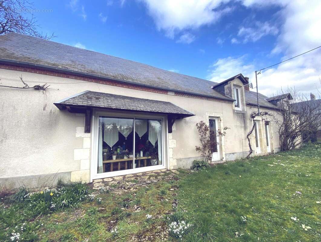 Maison à SOULANGIS