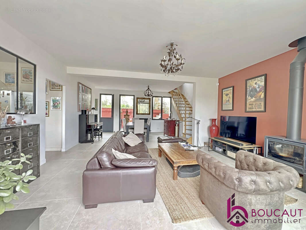 Maison à LE PLESSIS-ROBINSON