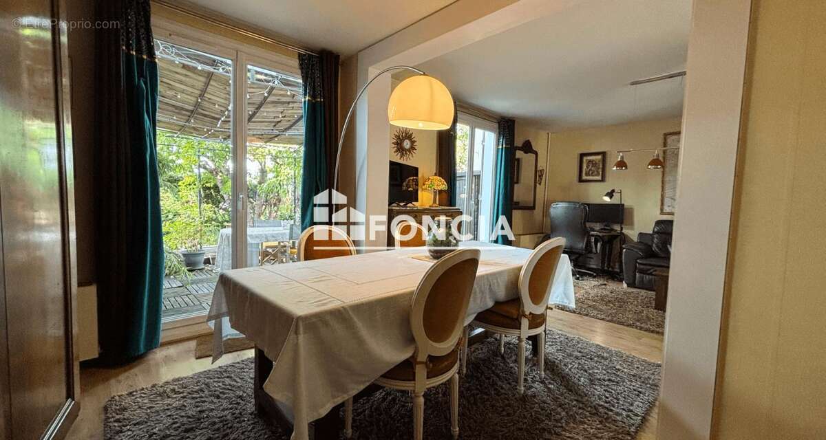 Maison à MANTES-LA-VILLE