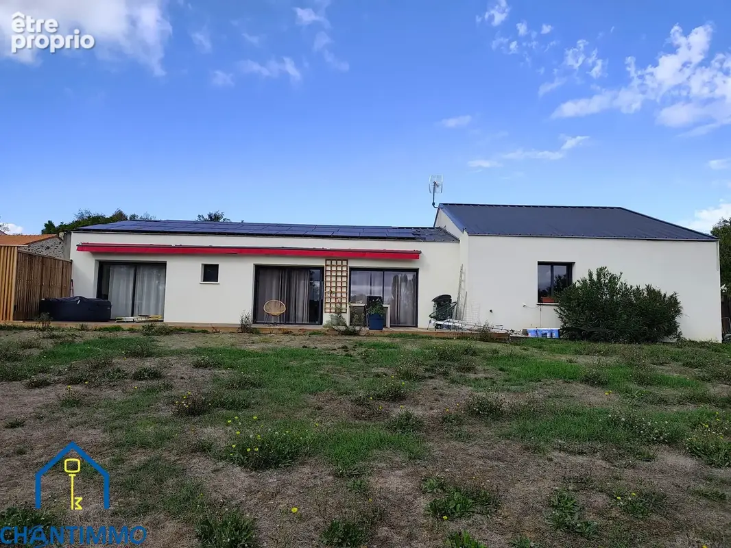 Pavillon de plain-pied spacieux et moderne sur un terrain de 5200 m2 - photo 17