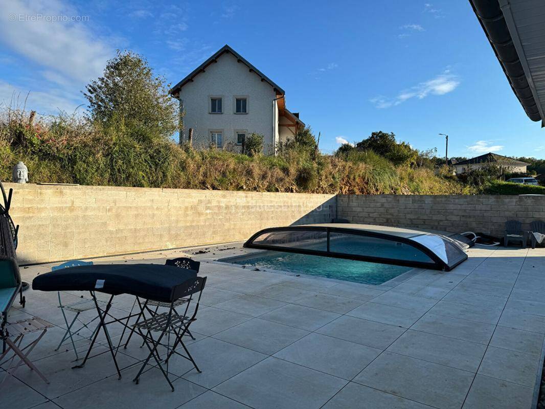Maison à RECOLOGNE