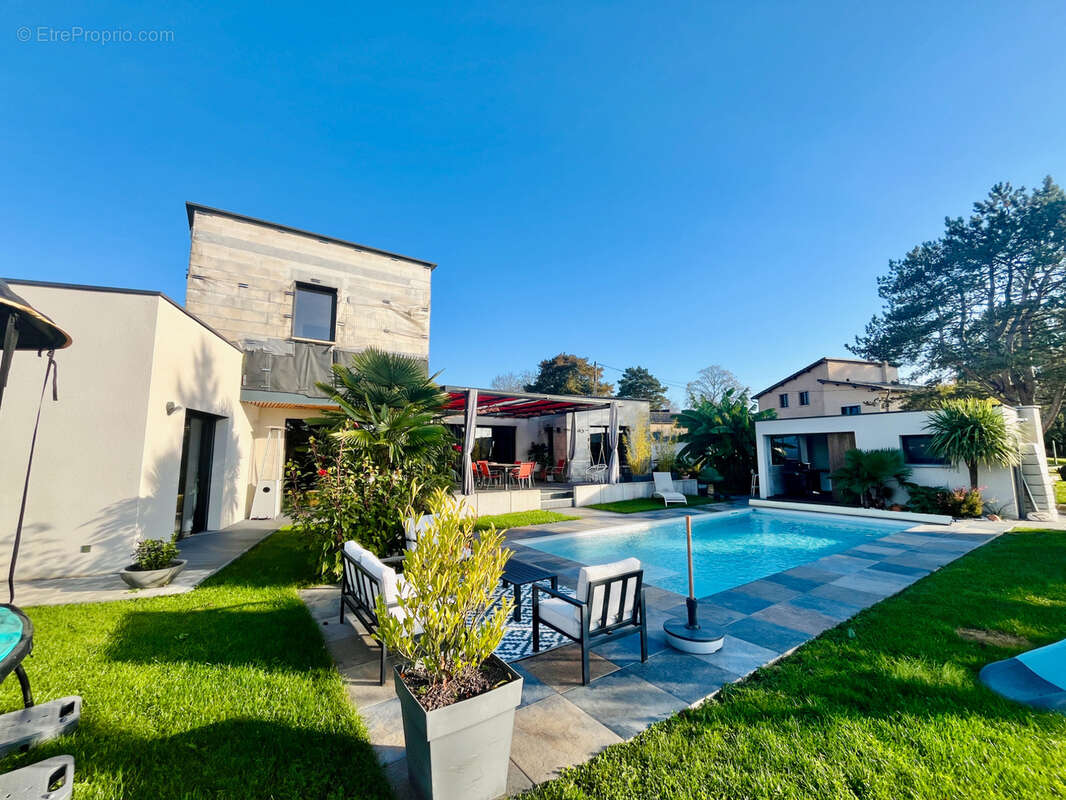 Maison à MARNAY
