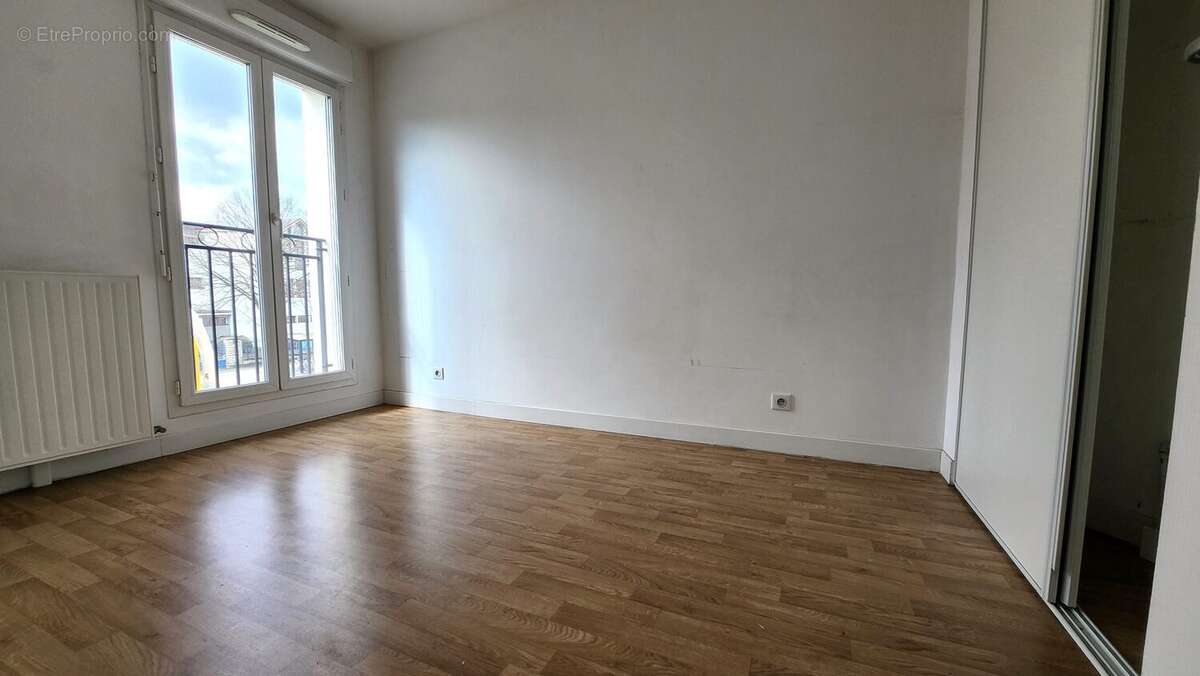 Appartement à MAISONS-ALFORT