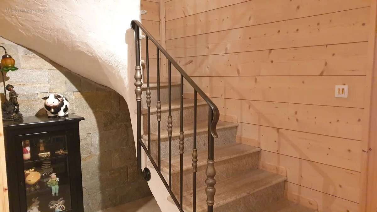 Appartement à SAINT-CHAFFREY