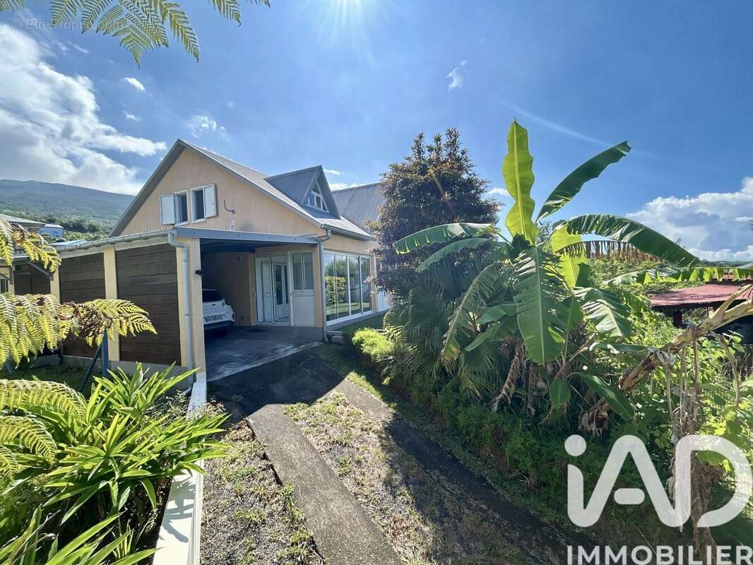 Photo 2 - Maison à SAINT-JOSEPH