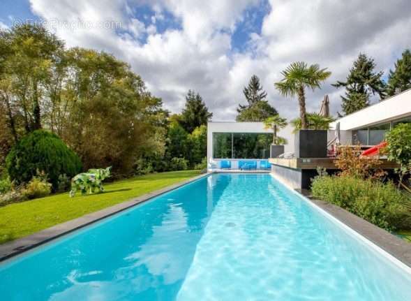 Christine &amp; Marc Stanord Palmer Immobilier - Maison à BIEVRES