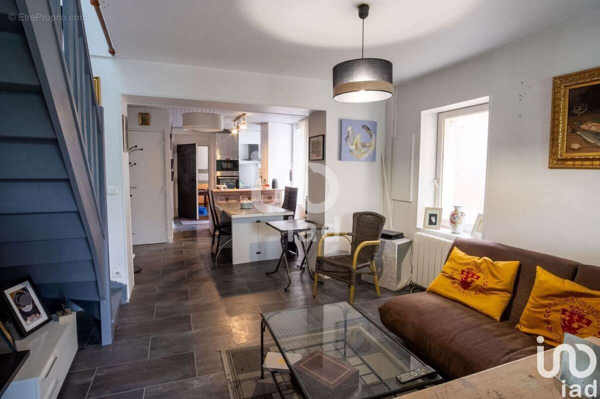 Photo 8 - Commerce à SAINT-MAMMES