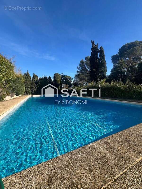 Photo 4 - Appartement à SAINT-RAPHAEL