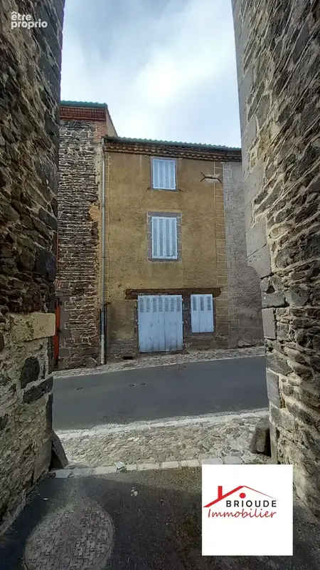 Maison avec dépendance à restaurer - photo 1