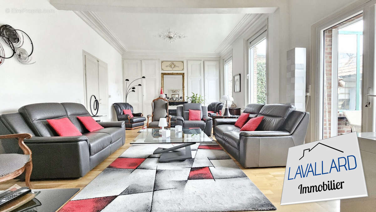 Maison à VIGNACOURT