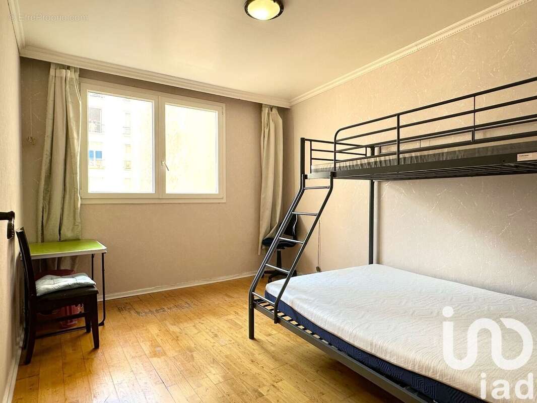 Photo 4 - Appartement à PARIS-19E