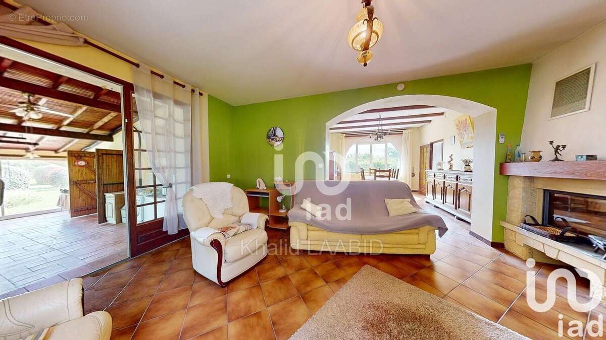 Photo 8 - Maison à REYNIES