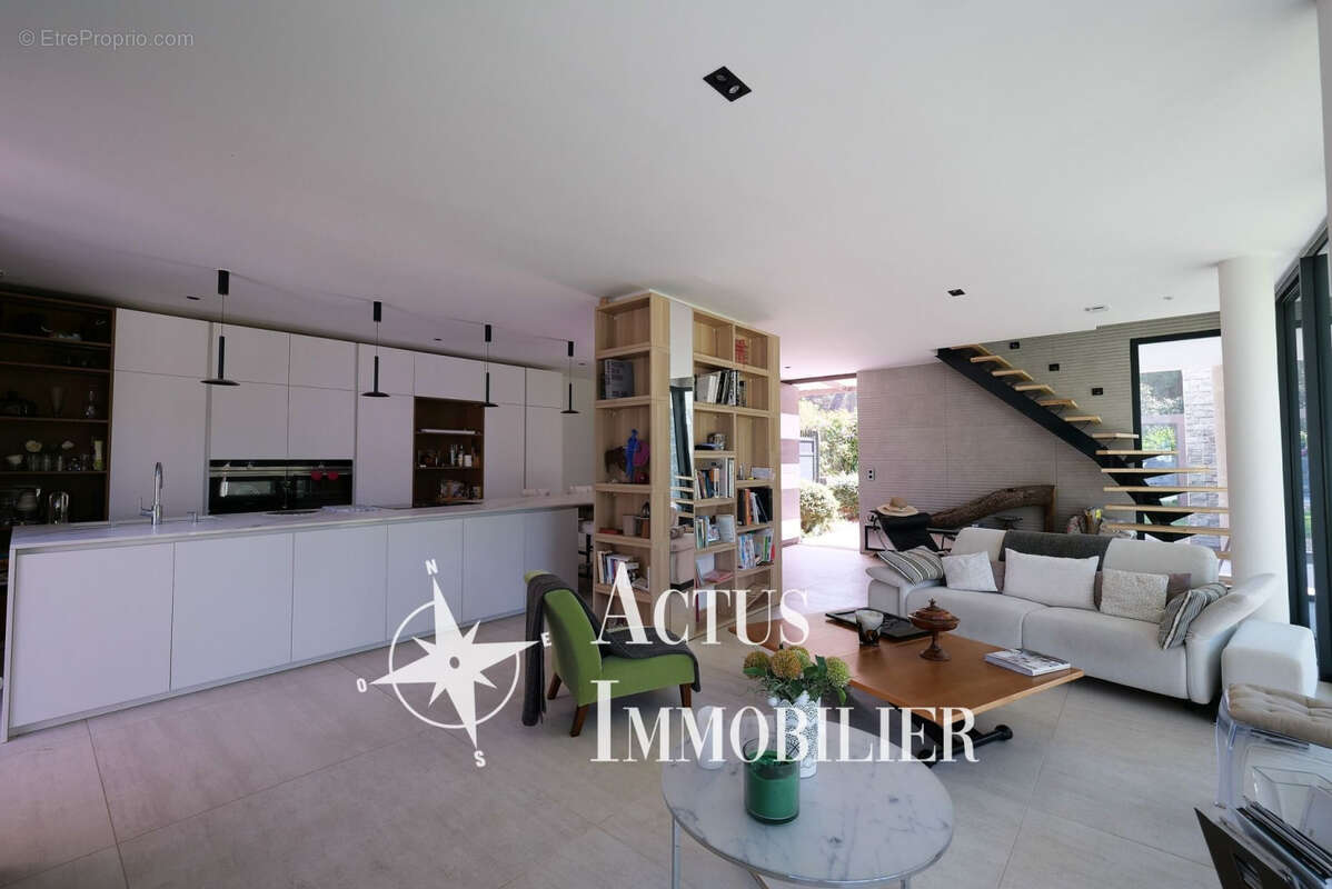 Maison à SALON-DE-PROVENCE