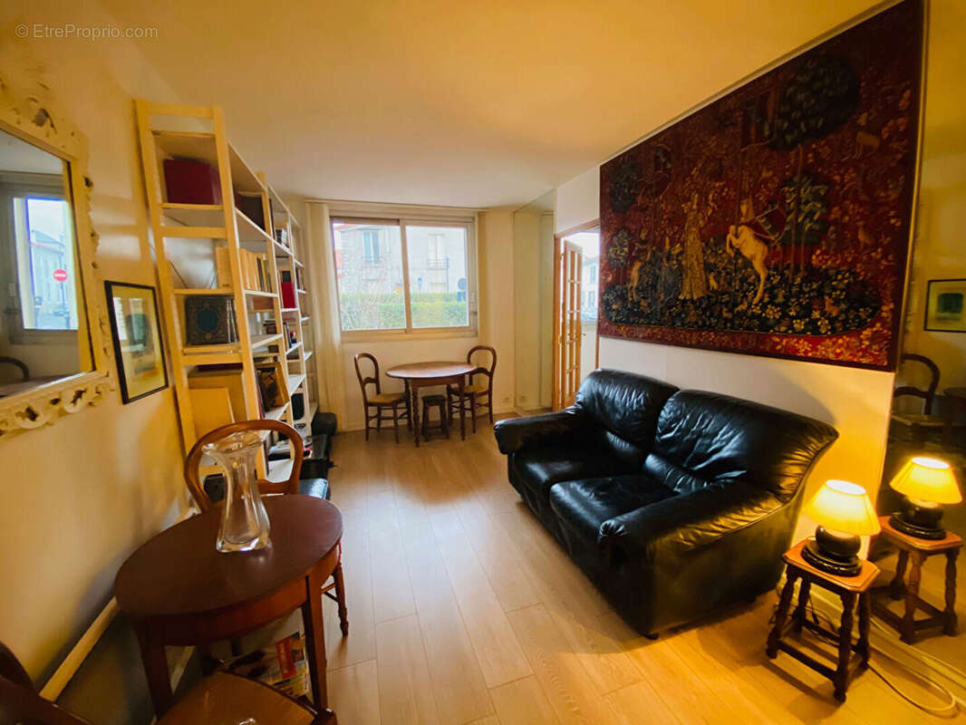 Appartement à NOGENT-SUR-MARNE