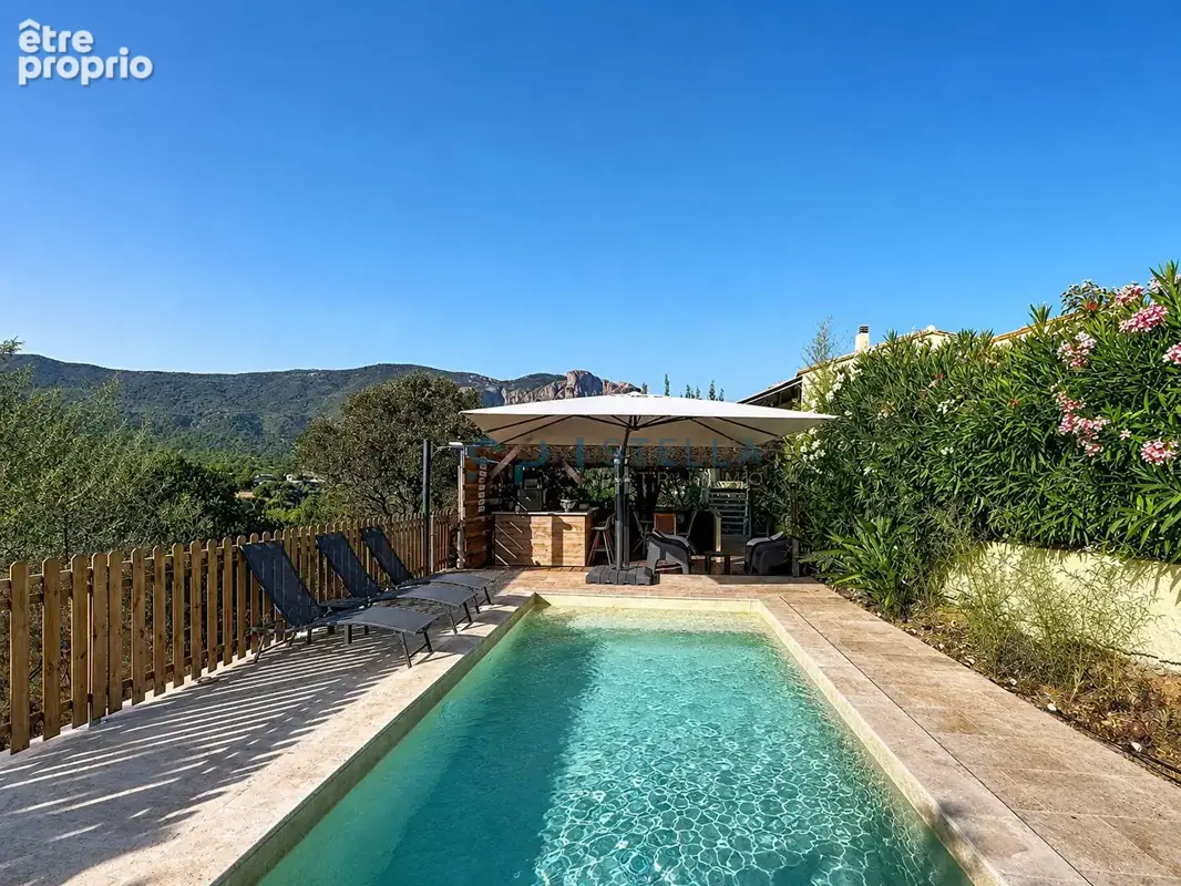 ALATA , Une propriété familiale à deux pas des commodités ! - photo 2
