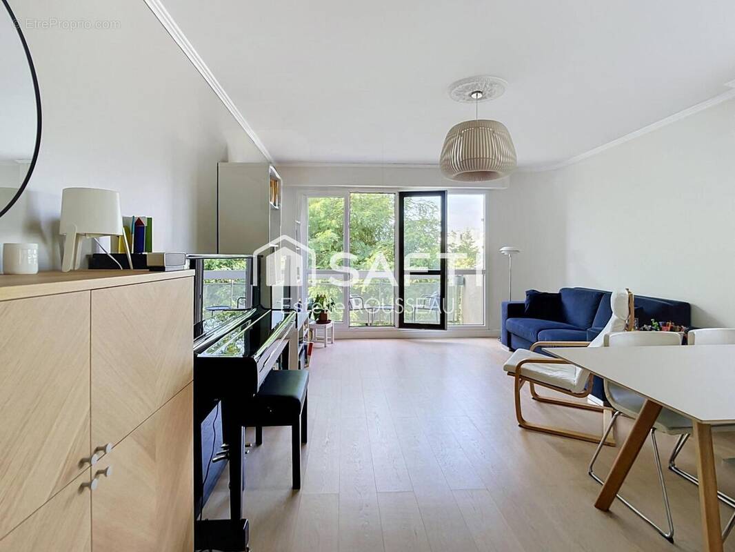Photo 1 - Appartement à SAINT-MAUR-DES-FOSSES