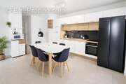 Appartement à LE MUY