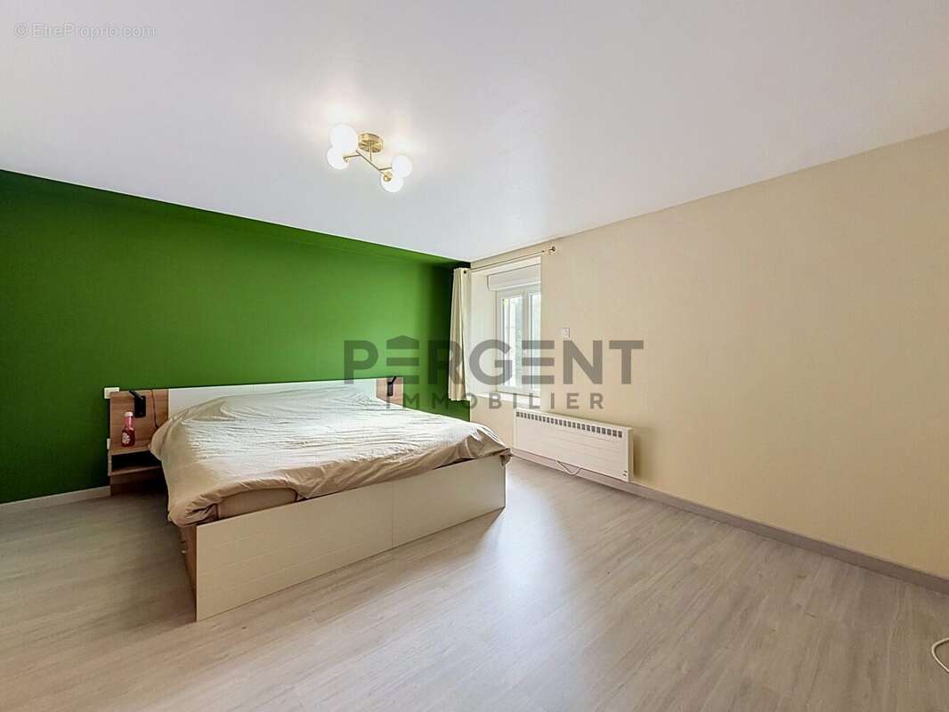 Maison 161 m² à Etalle  - photo 5