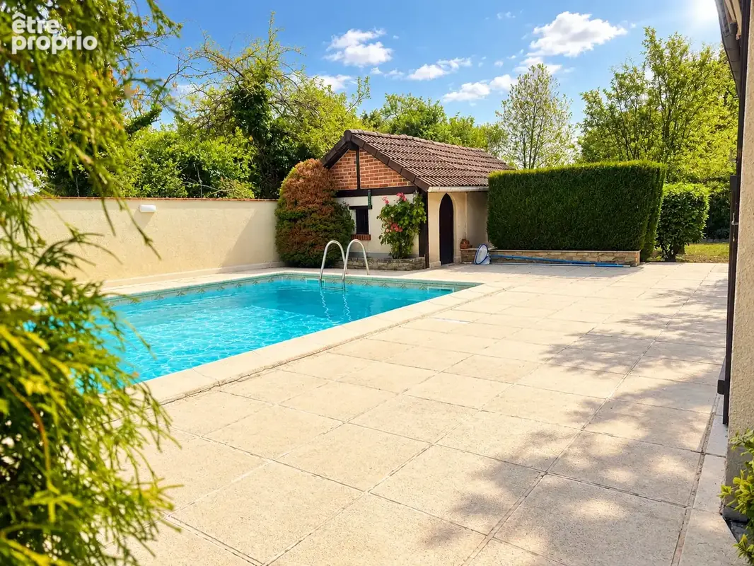 Vis de plain pied, à lorris, 4 chambres, piscine, garages, commerces à pied - photo 25