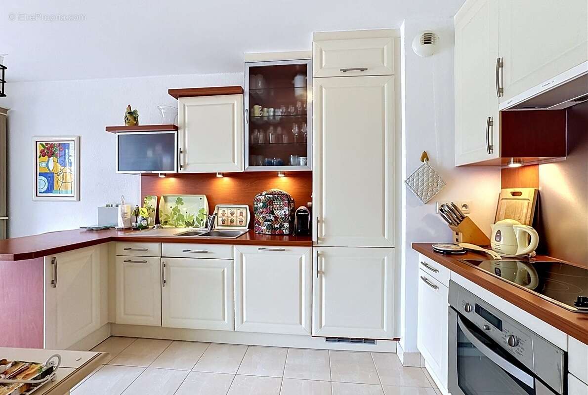 Appartement à MANDELIEU-LA-NAPOULE