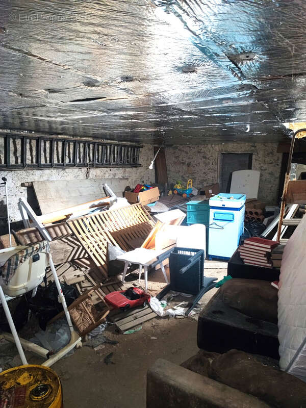 Maison à LA LIVINIERE