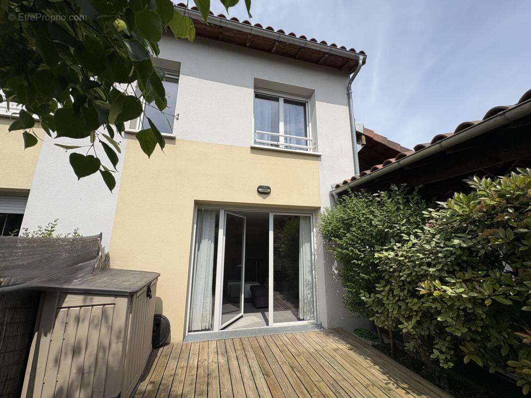 Maison à LAUNAGUET