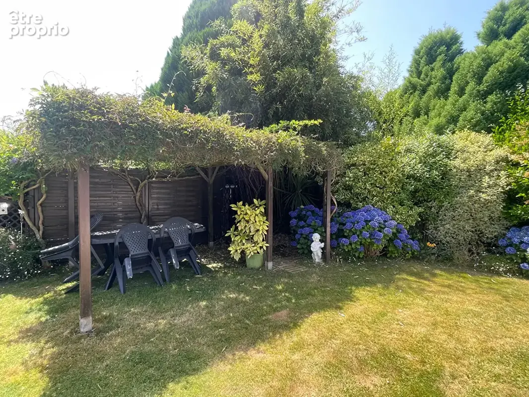 Maison traditionnelle au Bourg de PLOMELIN - photo 12