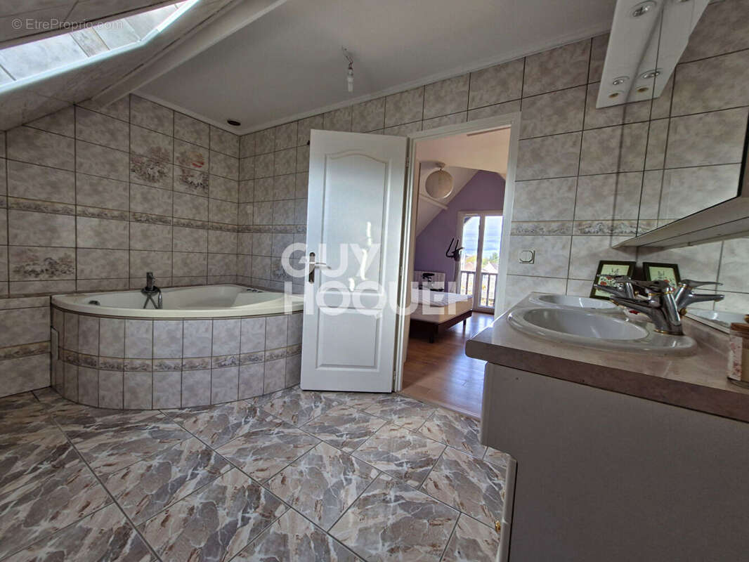 Maison à SAINT-MAMMES