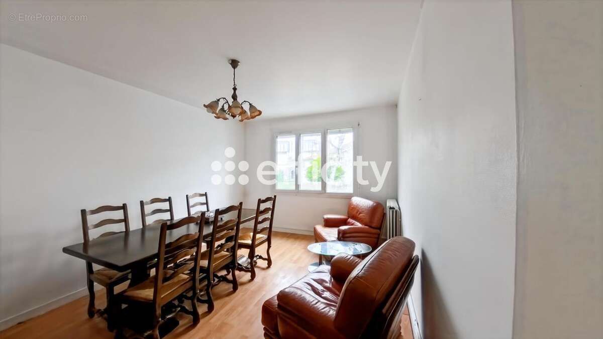 Appartement à VILLENEUVE-SUR-LOT