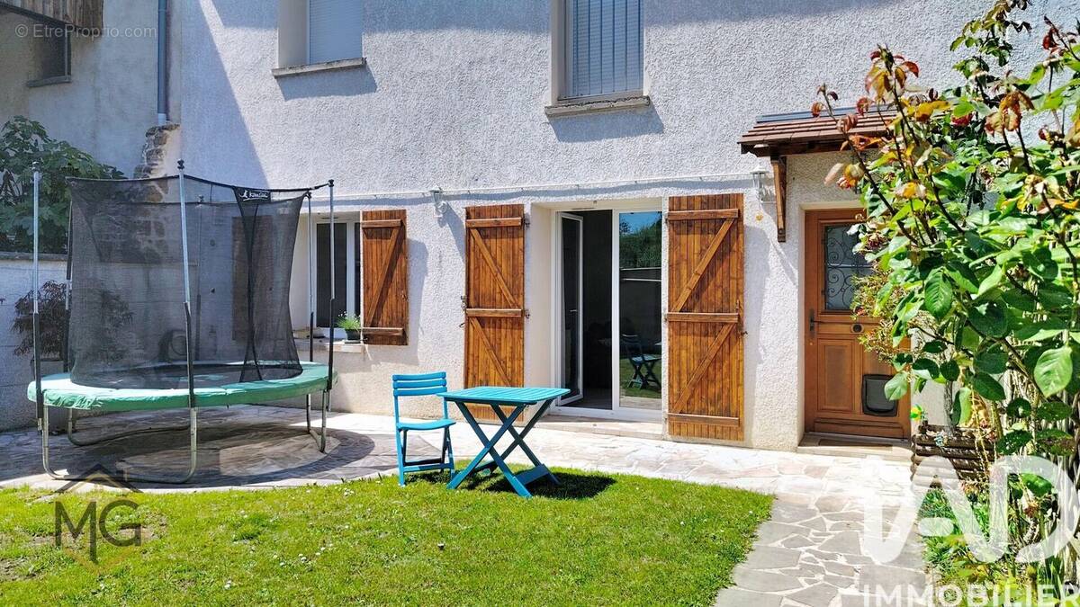 Photo 1 - Appartement à GOMETZ-LA-VILLE