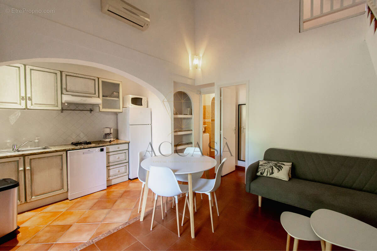 Maison à PORTO-VECCHIO