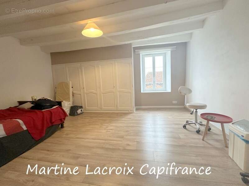 Maison à SCEAUX-SUR-HUISNE